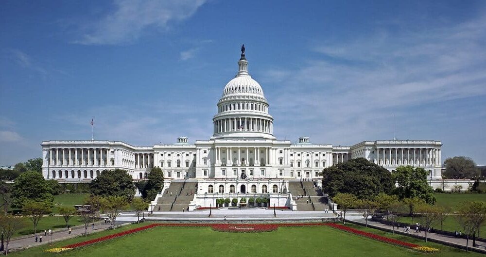 Pacote de US$ 95 bilhões: Câmara dos EUA aprova ajuda para Ucrânia e Israel