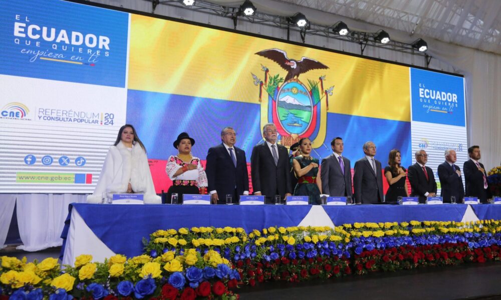 Referendo no Equador aprova endurecimento na segurança pública