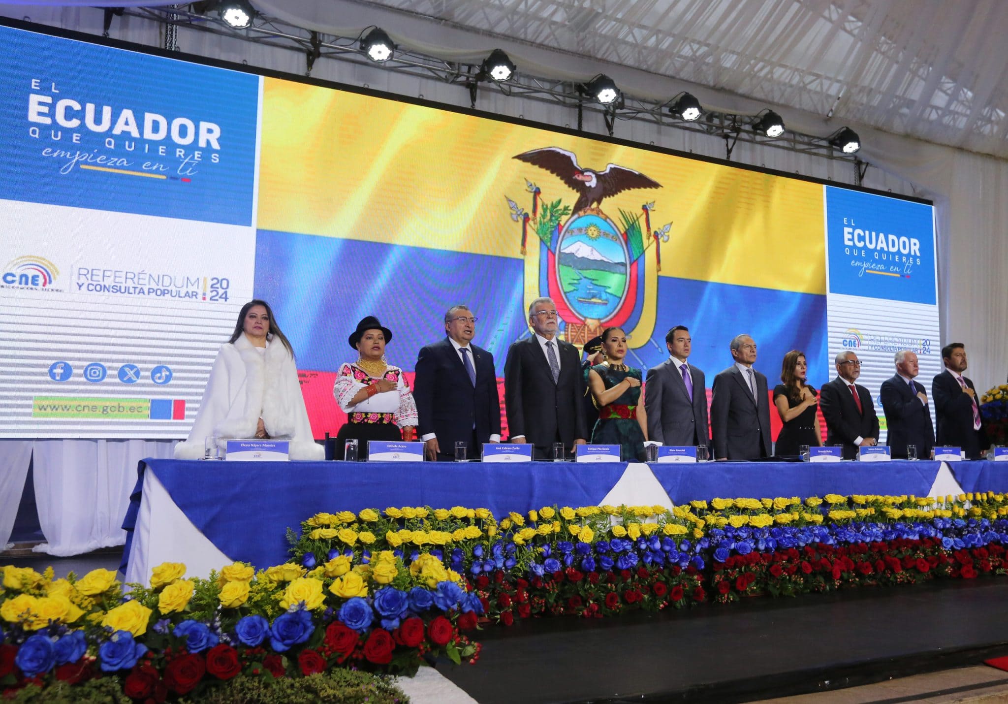 Referendo no Equador aprova endurecimento na segurança pública