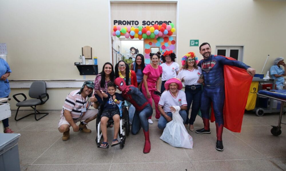 Objetivo do grupo da Pastoral da Saúde, da Paróquia Santa Mãe de Deus, foi levar alegria a crianças atendidas no Hospital Regional de Santa Maria | Foto: Divulgação/Paróquia Santa Mãe de Deus