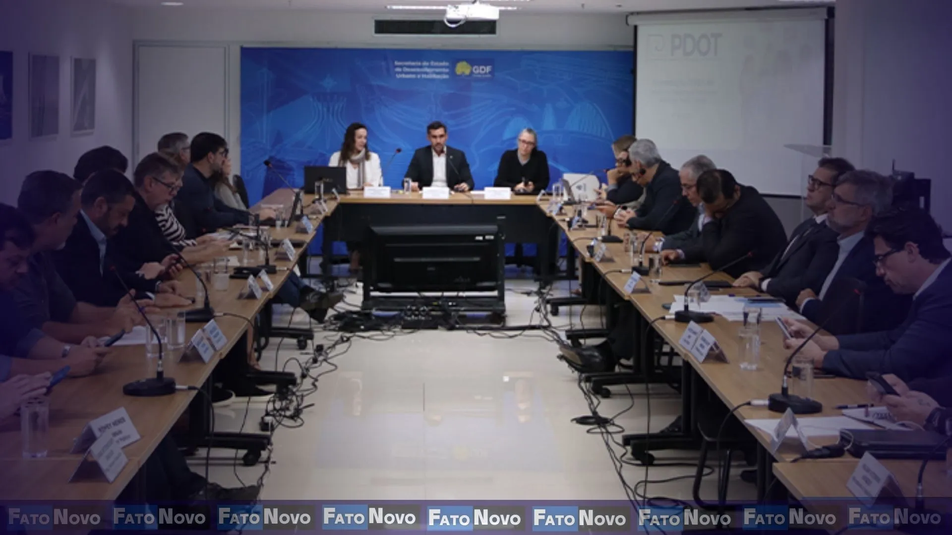 Reunião do Conplan com apresentação do novo Pdot do Distrito Federal.