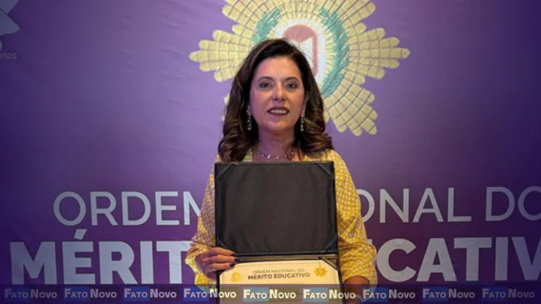 Gleide Andrade, recebe a Ordem Nacional do Mérito Educativo