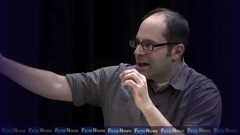 Epidemiologista Rob Wallace inicia giro no Brasil para debater capitalismo e a origem das grandes gripes